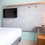 Hotel Ibis Budget Paris 2*