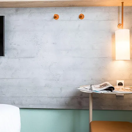 Ibis Budget Paris 2*