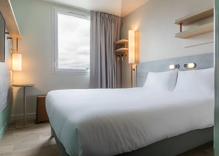 Hotel Ibis Budget Paris 2*