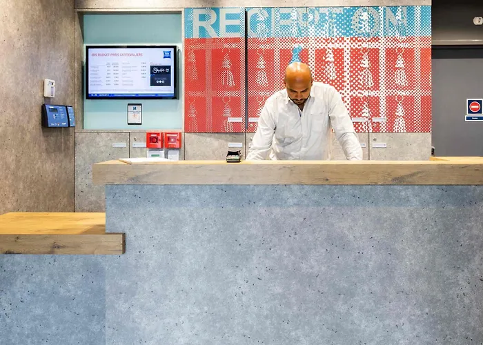 Ibis Budget Paris 2*
